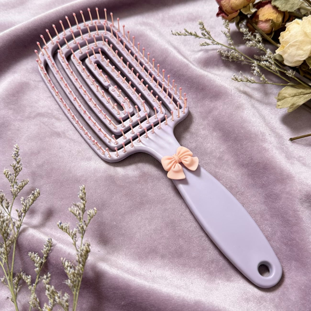 2pcs Set: 1 Single-Sided Square Hair Comb + 1 3D Bow Decoration, Suitable for Both Wet and Dry Hair, Soft Bristles for Detangling, with Scalp Massage Function, Smoothing Hair Styling Tool